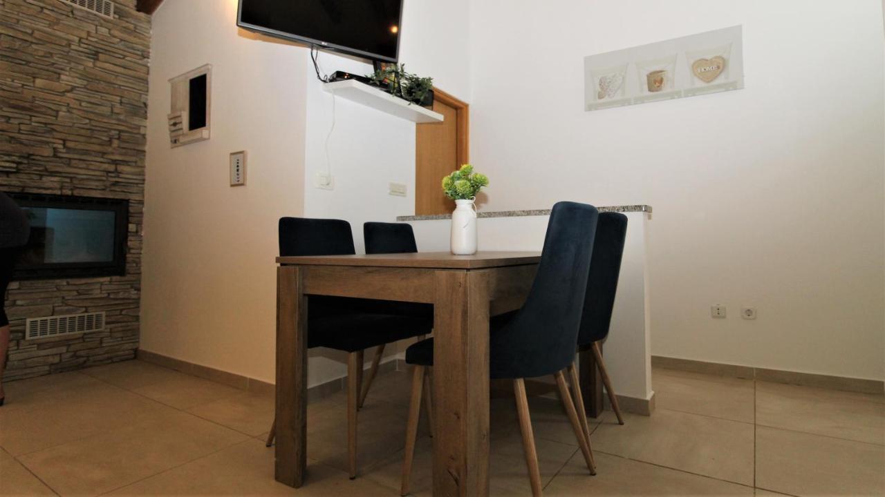 Apartments Brcic Tar-Vabriga Exterior foto